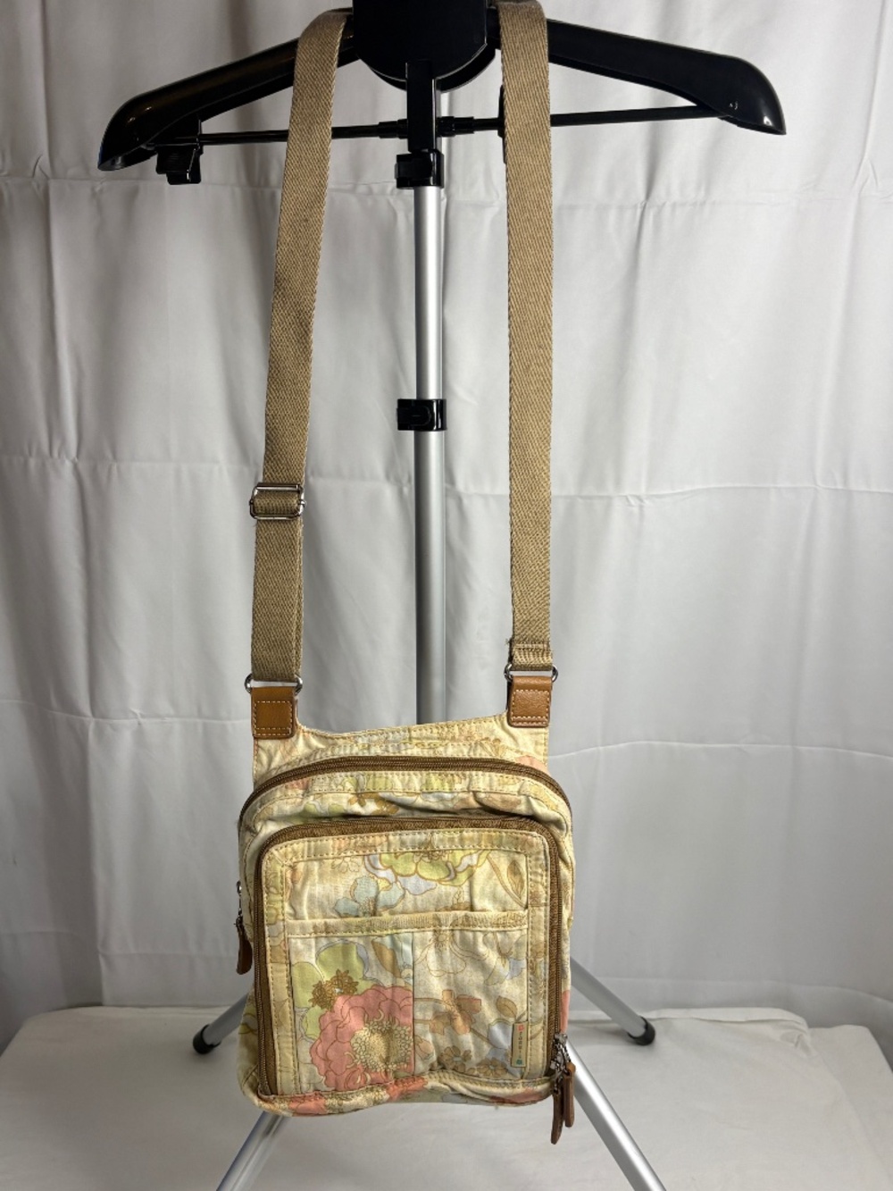 Vtg Fossil Genuine Classic Floral Crossbody Shoulder Bag Multiple Pockets Y2K